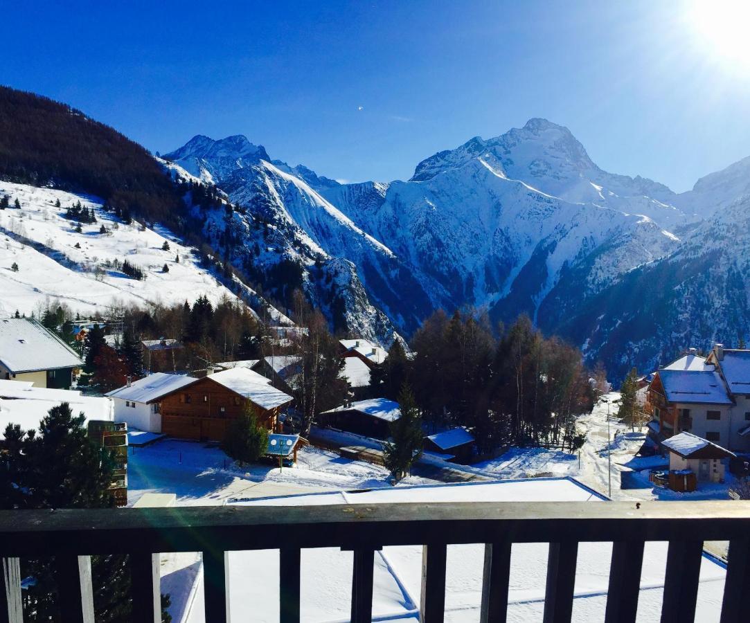 Chalet Le Diable: Ski-in/Ski-out with Panoramic Views Les Deux Alpes Exterior photo