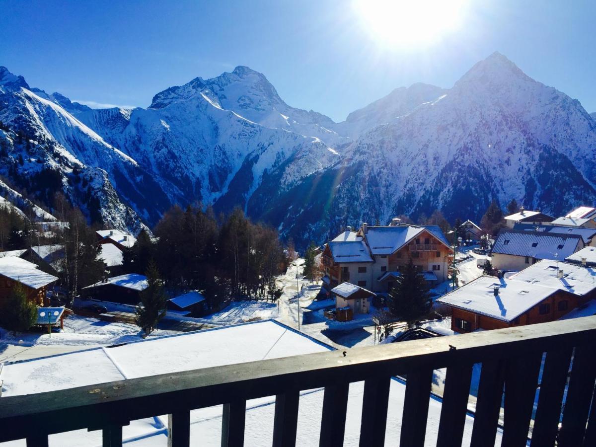 Chalet Le Diable: Ski-in/Ski-out with Panoramic Views Les Deux Alpes Exterior photo